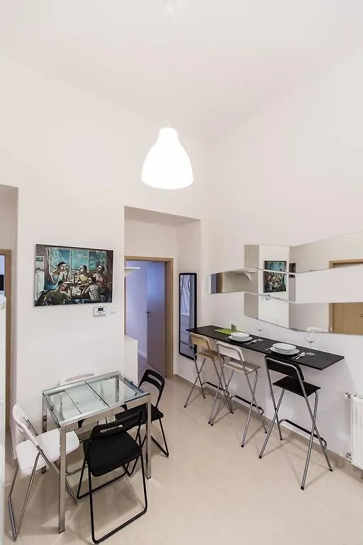 Bpr Oktogon Center Apartment Budapest