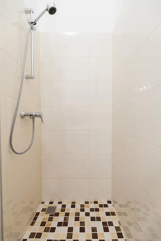 Bpr Oktogon Center Apartment Budapest Hungary